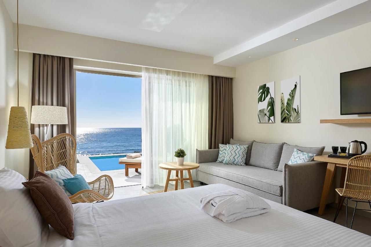 Enorme Santanna Hotel